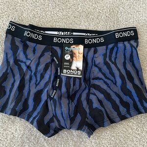 Mens Bonds guyfront trunks